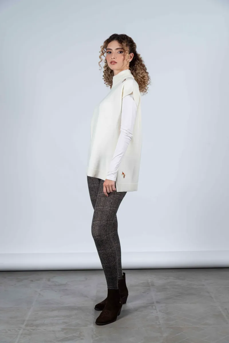 Hartwell Aria White Partridge Knit-2