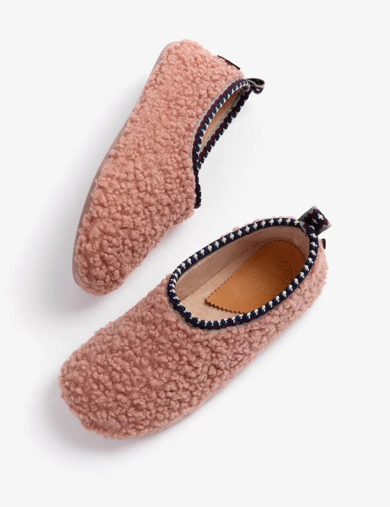 Penelope Chilvers Peaseblossom Fleece Slipper - Rose-2