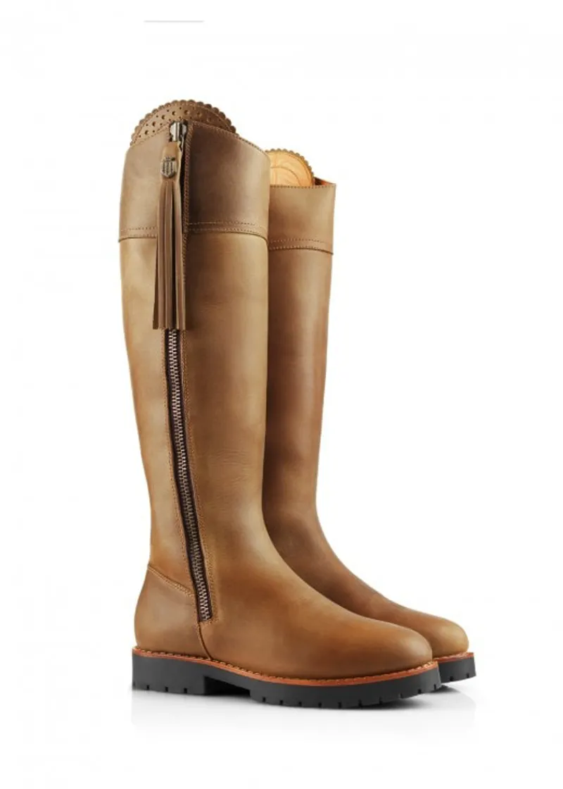 Fairfax and Favor Explorer Boot - Oak