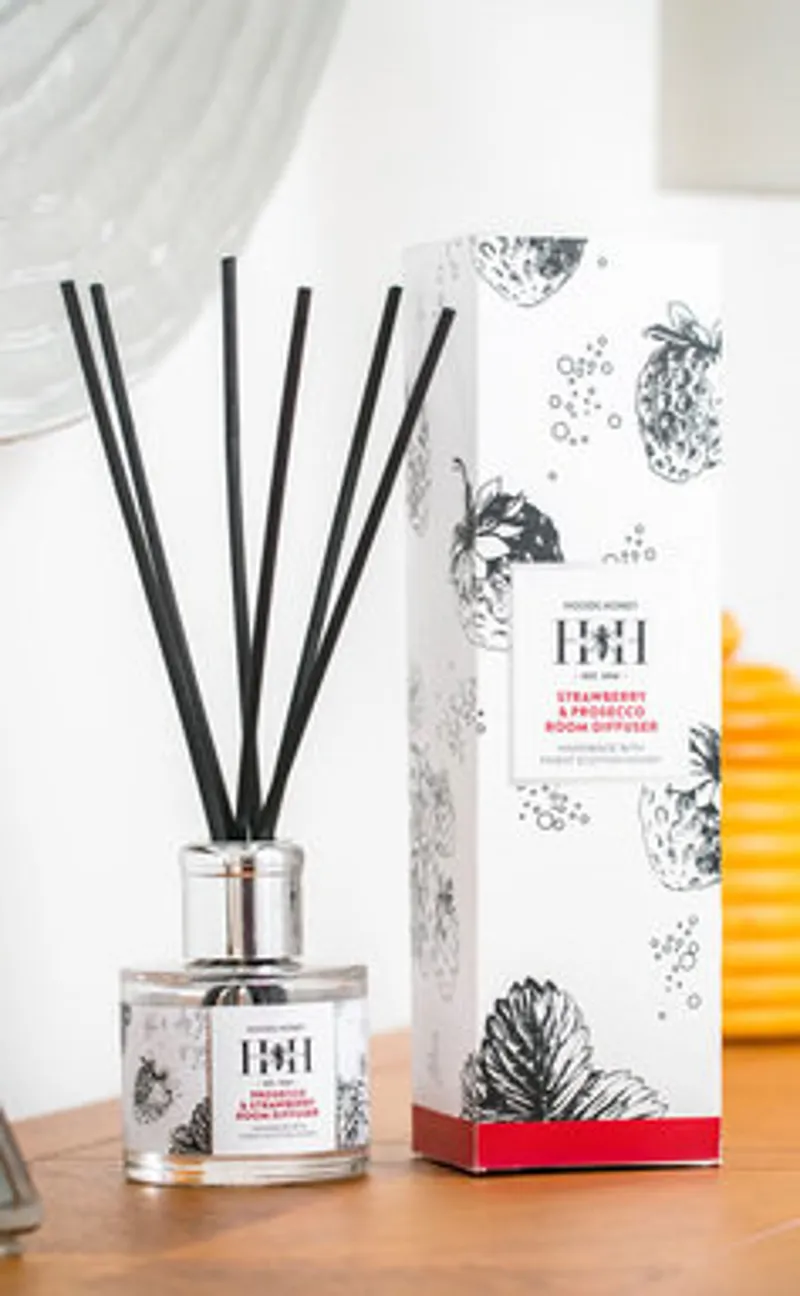 Hoods Honey Prosecco and Strawberry Diffuser
